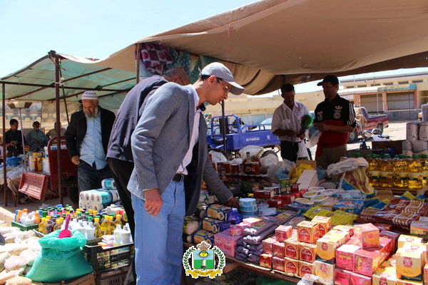 جولات تفقدية للجنة المحلية المكلفة بمراقبة جودة واثمنة المواد الغدائية خلال شهر رمضان