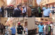 تدخل عمال جماعة زايو بحضور الرئيس لإخماد الحريق بمستودع الأثاث المنزلية